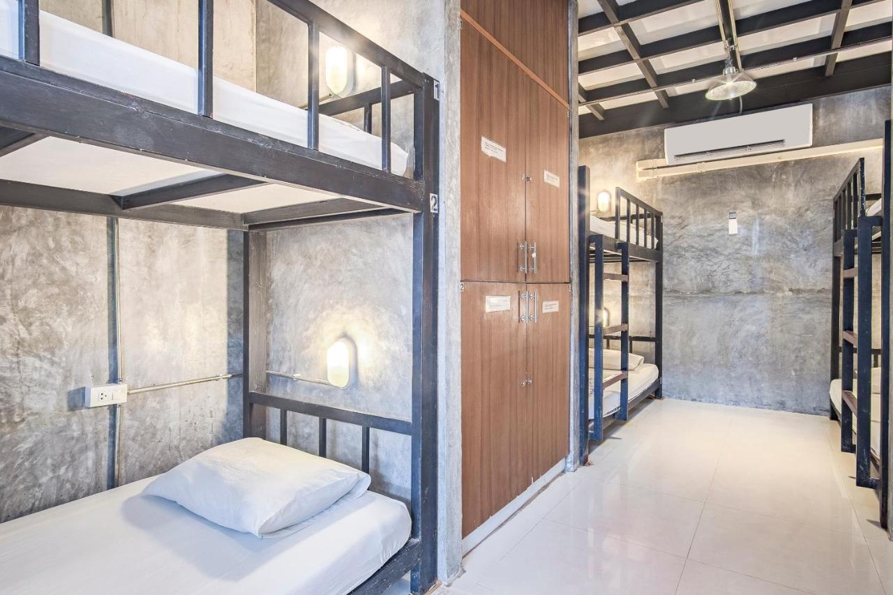 Oyo 585 Freedom Hostel @ Phi Phi מראה חיצוני תמונה