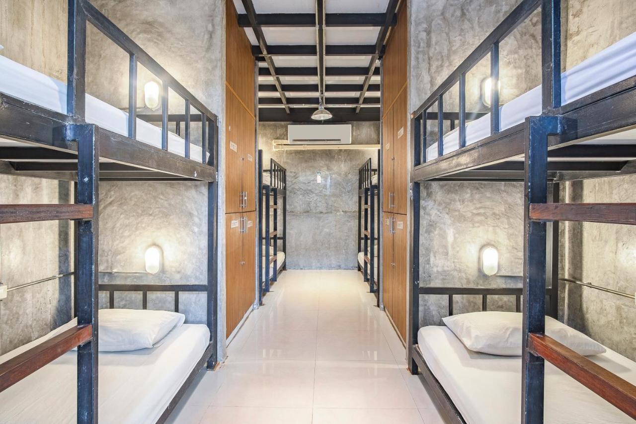 Oyo 585 Freedom Hostel @ Phi Phi מראה חיצוני תמונה
